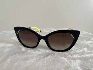 WOOW Super Cat 1 Col 100 Sunglasses 55-19-143mm Made in Italy Designer Black